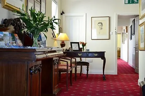 Abbey ゲストハウス キラーニー